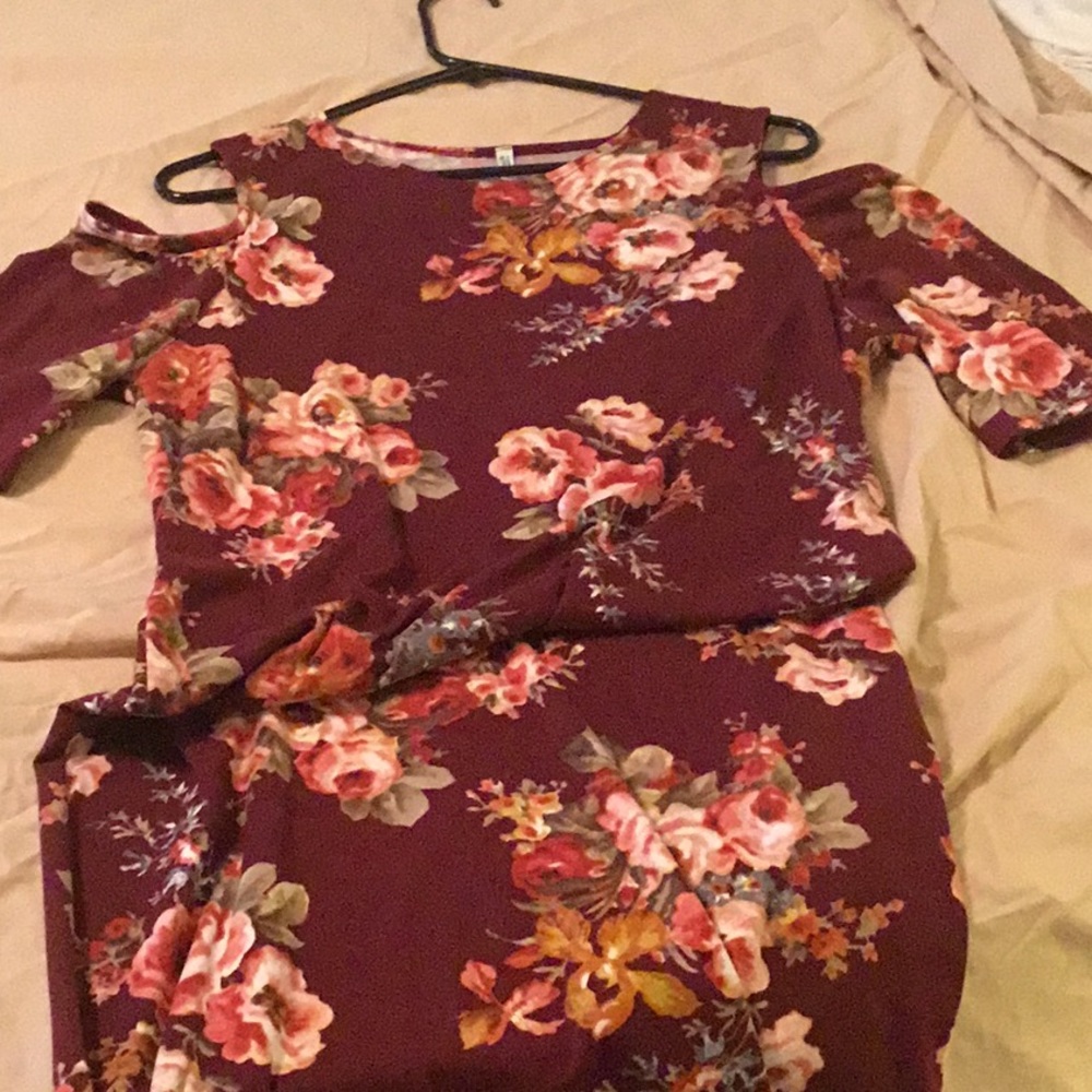 Maternity dress